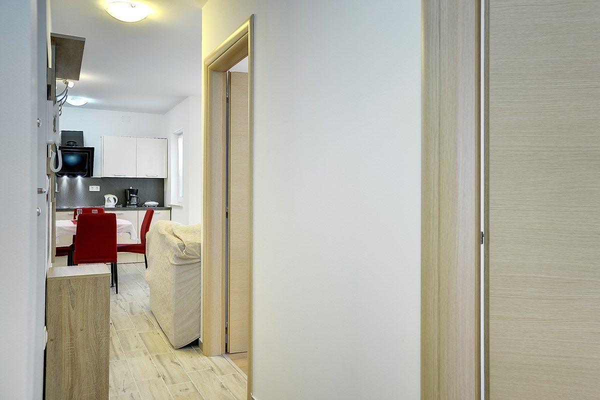 Apartments Elviana Pula Exterior photo