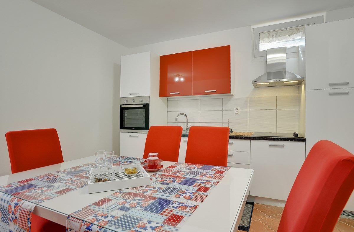 Apartments Elviana Pula Exterior photo