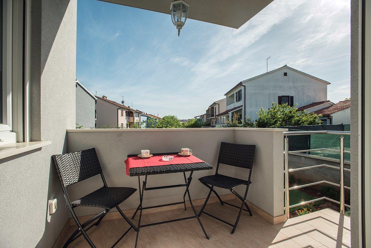 Apartments Elviana Pula Exterior photo